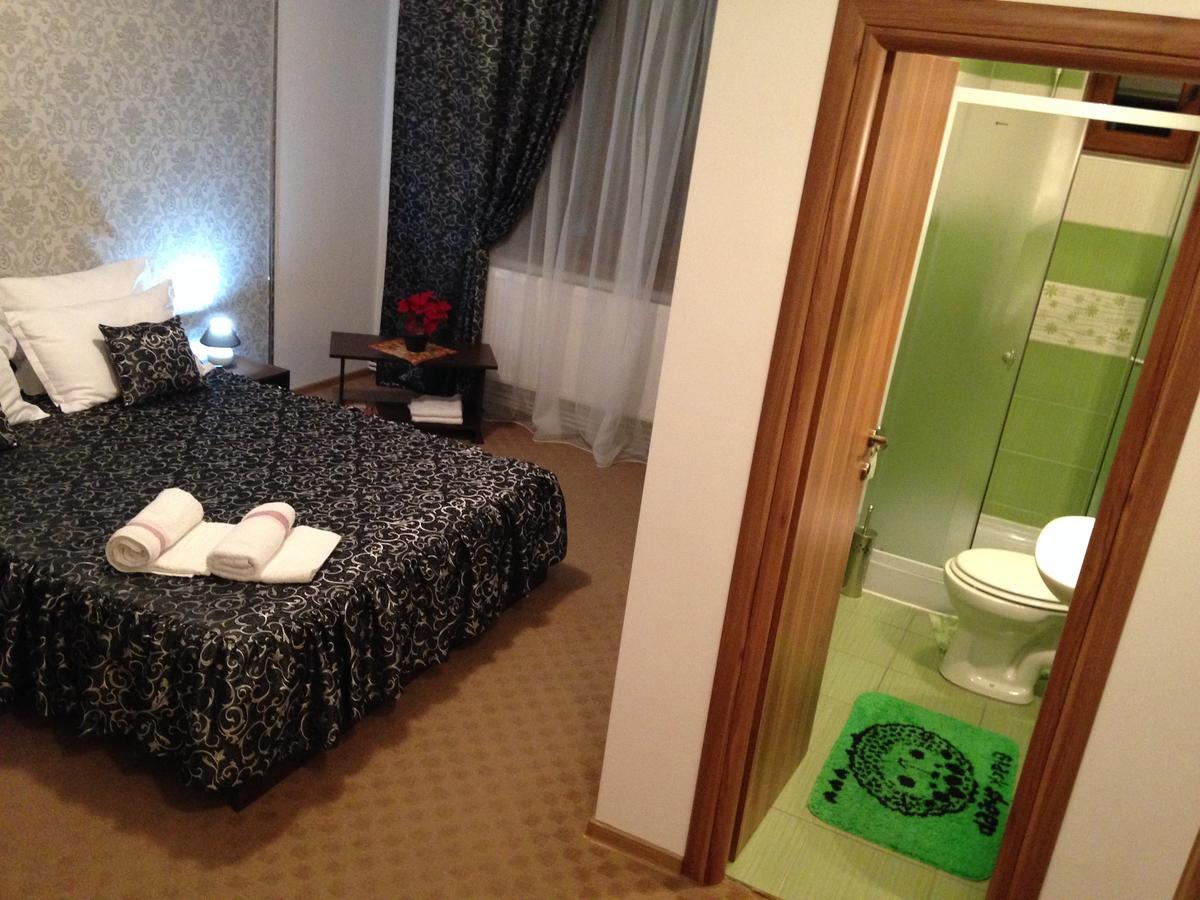 W&K " Centru Istoric Sibiu Hotel Esterno foto